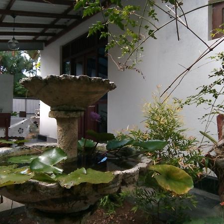 Sisila Villa Bentota Esterno foto