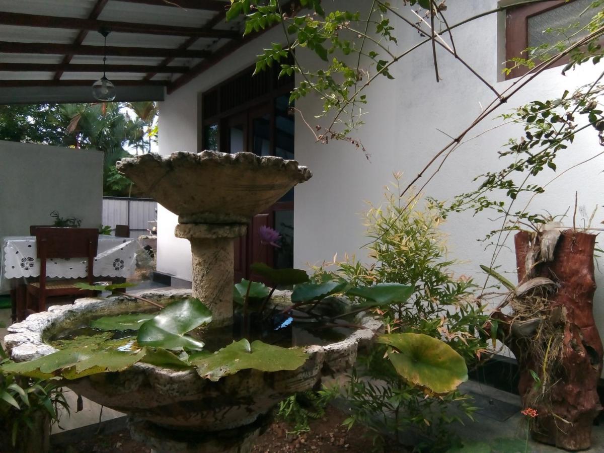 Sisila Villa Bentota Esterno foto
