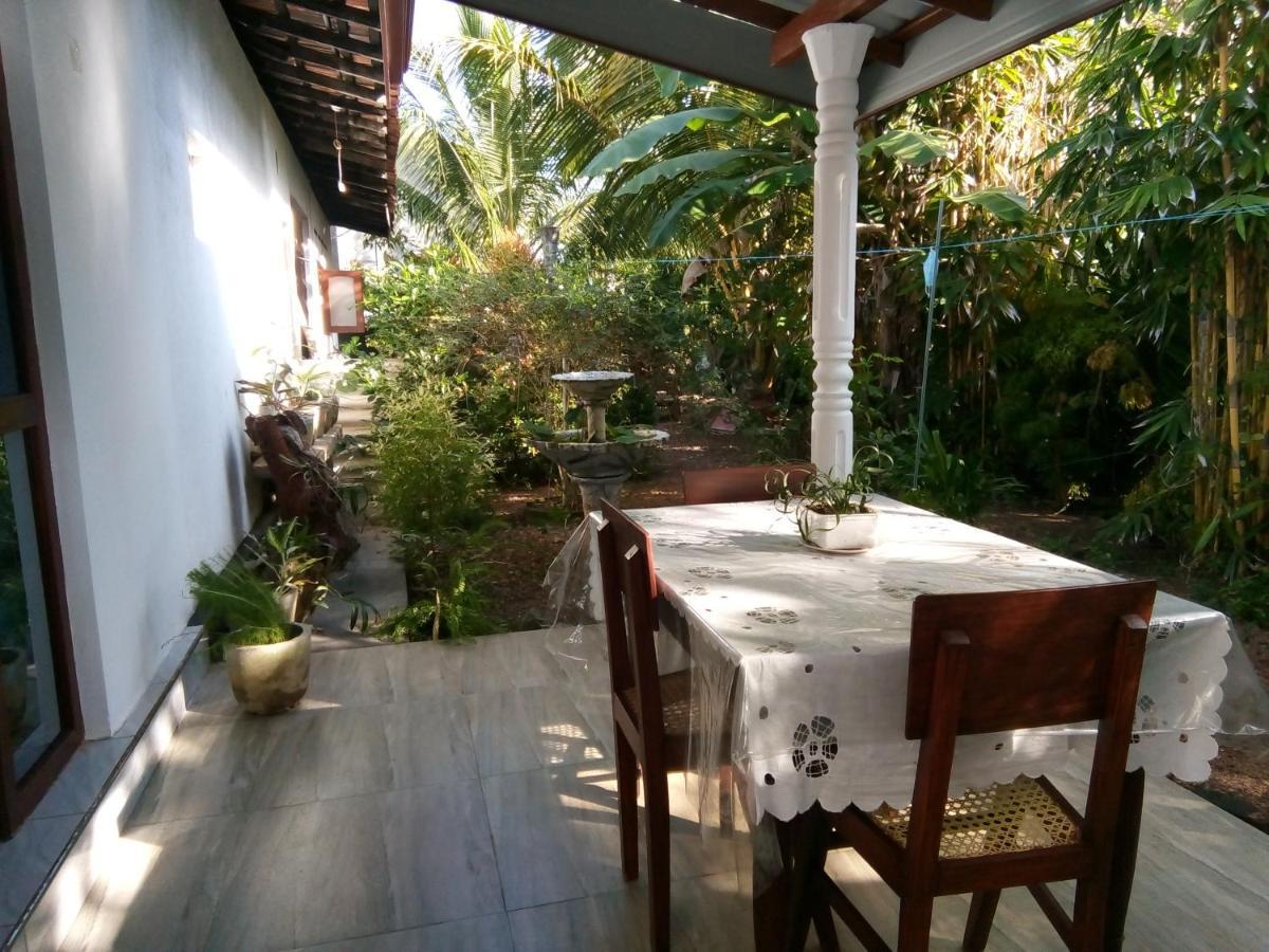 Sisila Villa Bentota Esterno foto